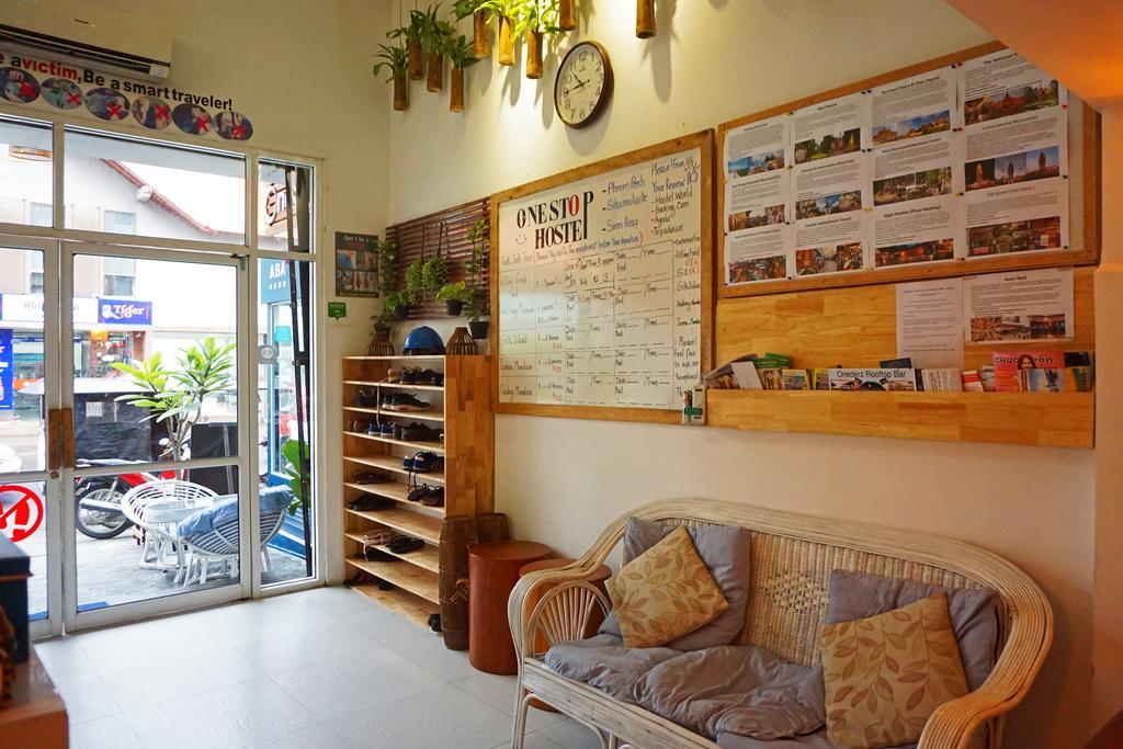 פנום פן Maya Papaya Cafe & Hostel（One Stop） מראה חיצוני תמונה