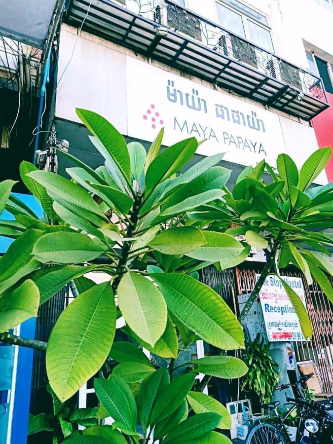פנום פן Maya Papaya Cafe & Hostel（One Stop） מראה חיצוני תמונה